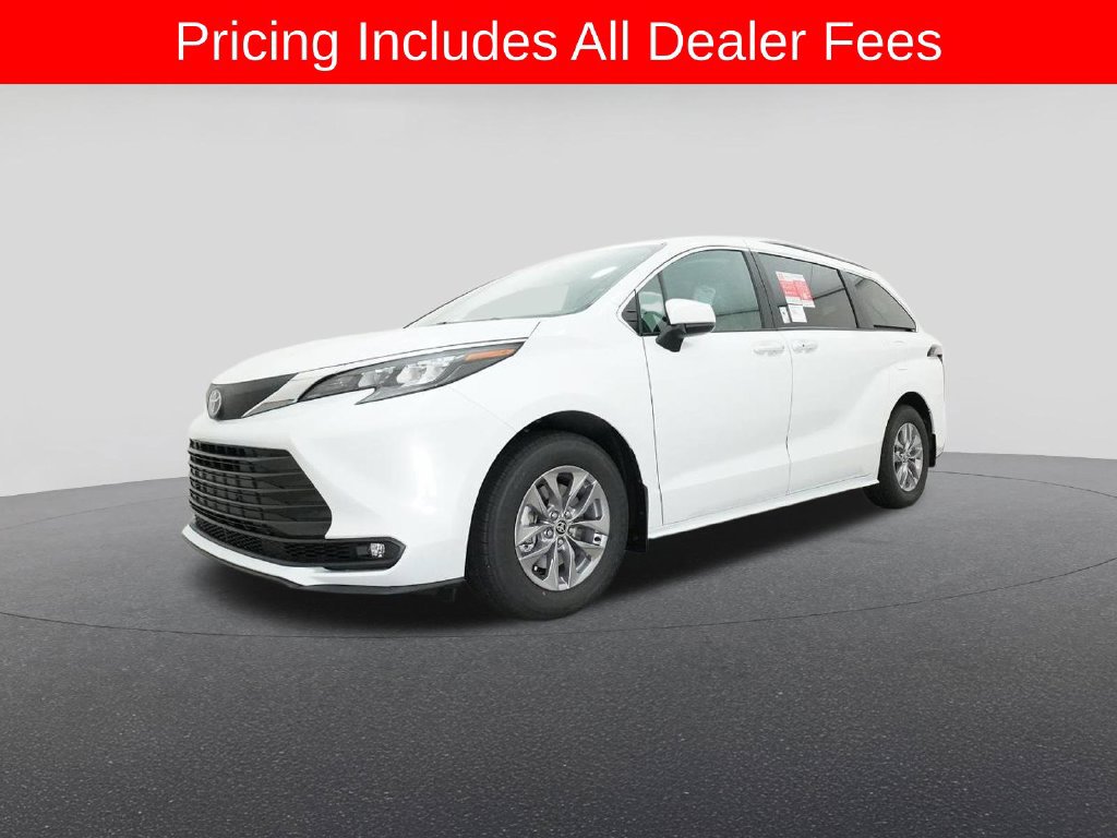 New 2026 Toyota Sienna XLE FWD image 17