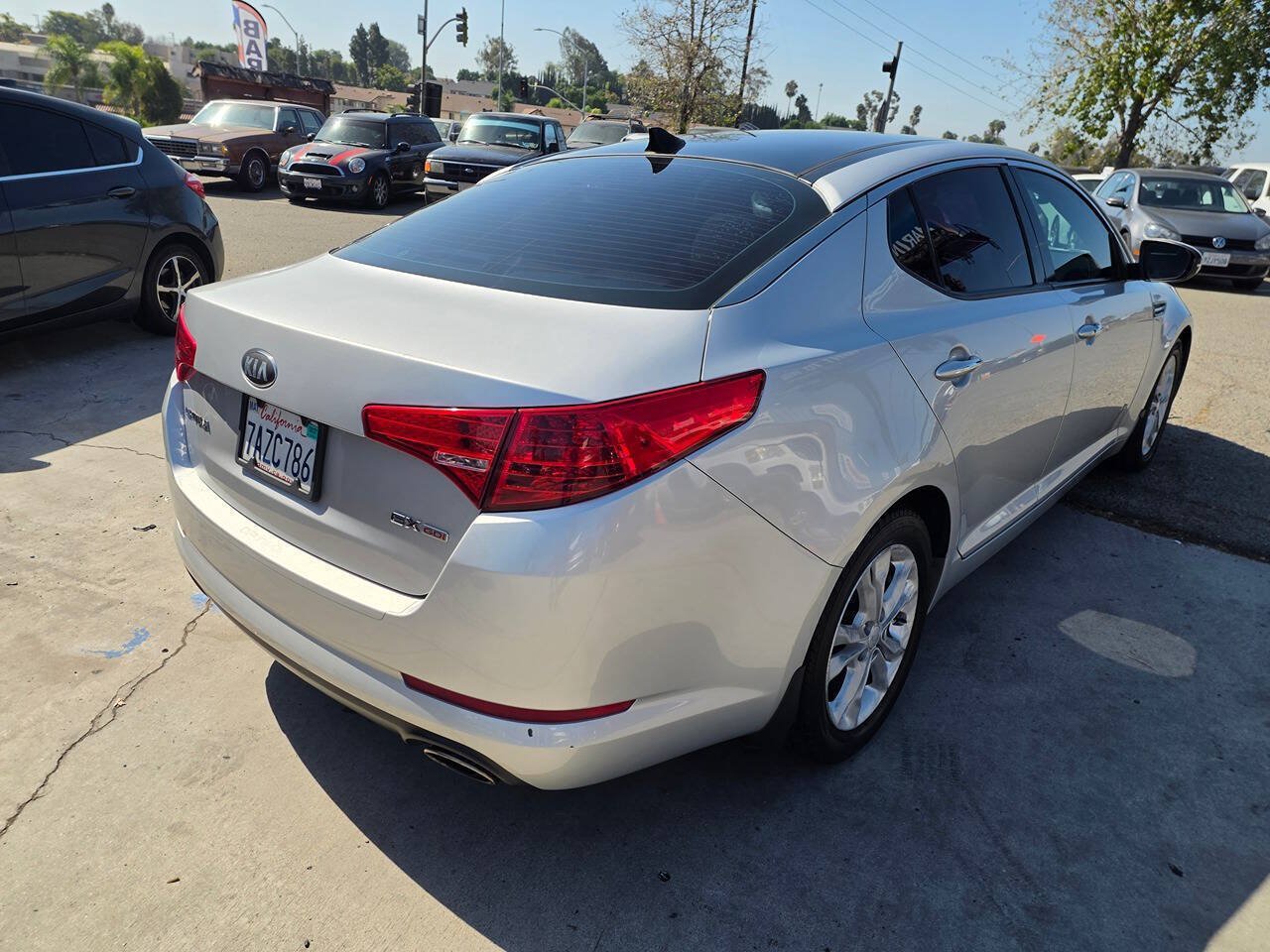 Used 2013 Kia Optima EX w/ Premium Pkg FWD image 17
