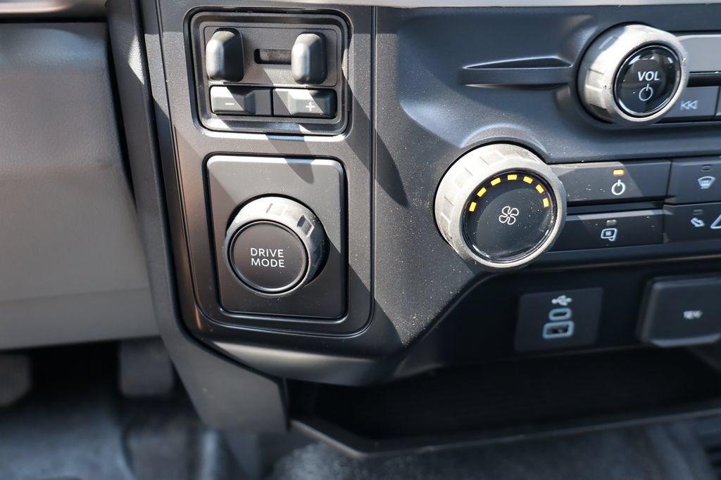 New 2026 Ford F550 2WD Regular Cab Super Duty image 24