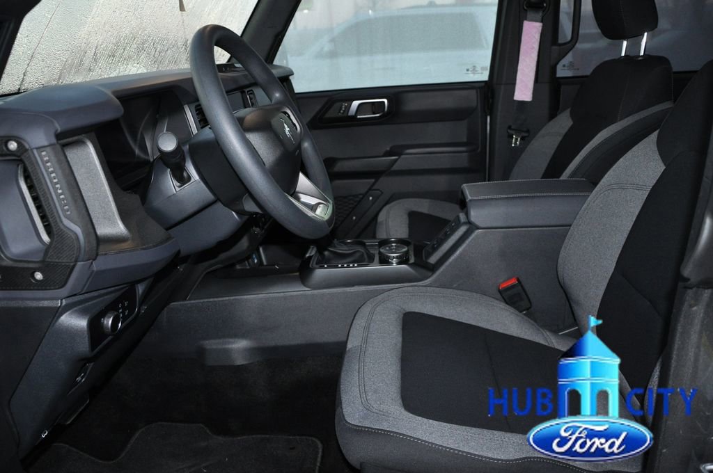 Used 2025 Ford Bronco 4-Door image 10