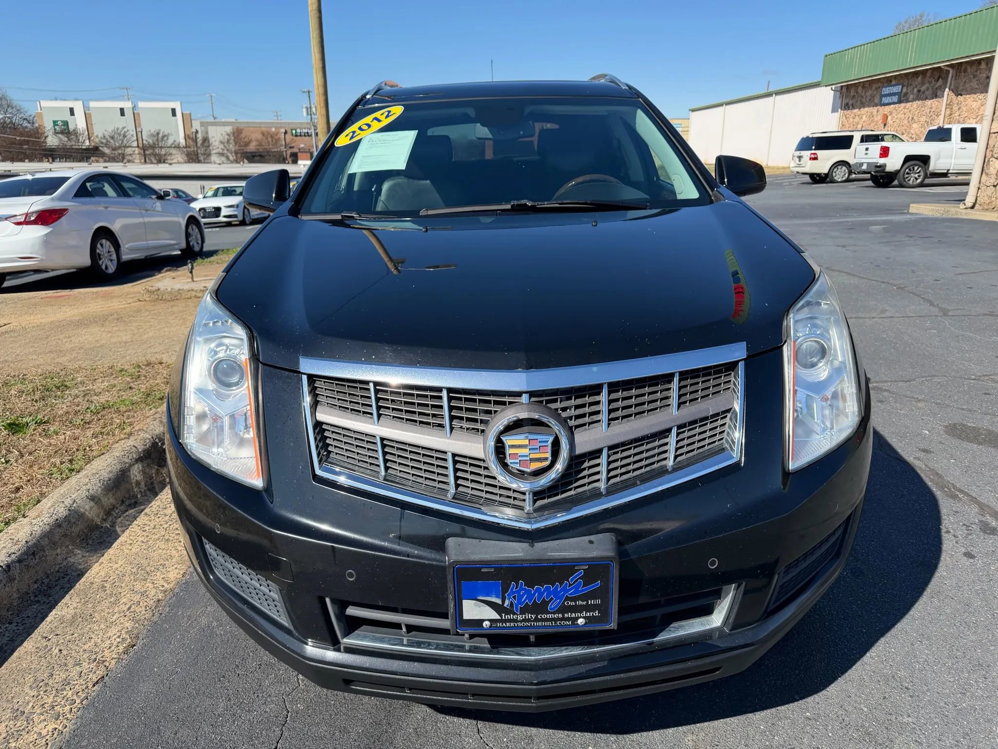 Used 2012 Cadillac SRX Luxury image 2