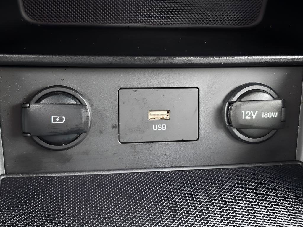 Certified 2023 Hyundai Kona SEL image 32