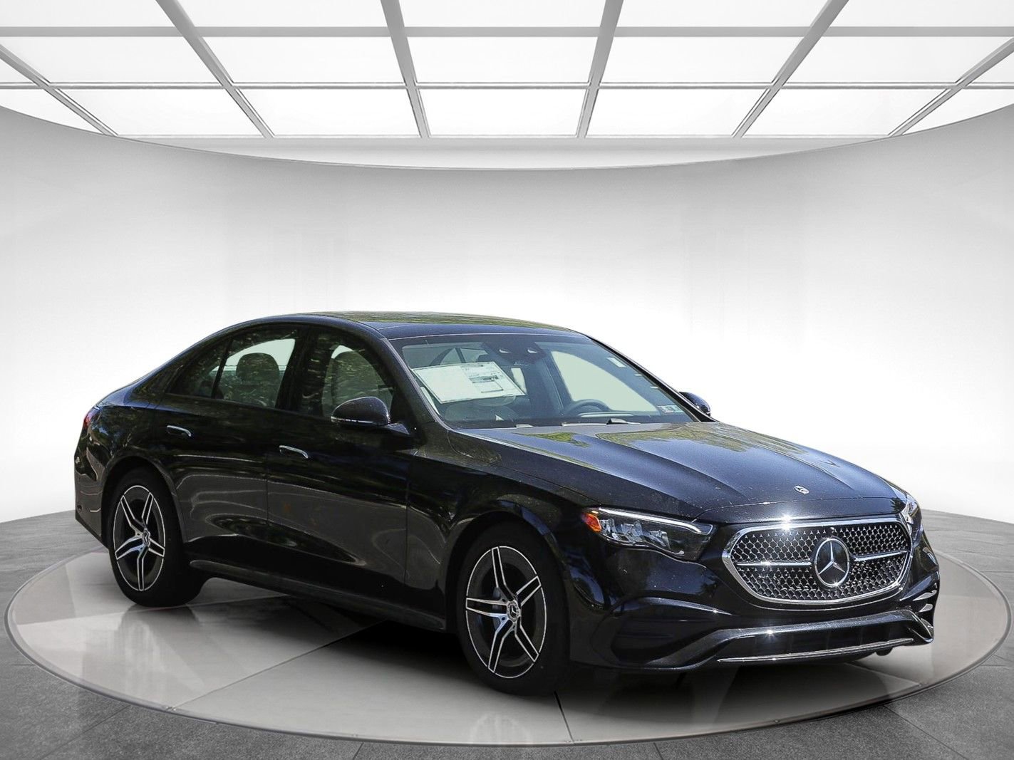 New 2026 Mercedes-Benz E 350 4MATIC Sedan image 5