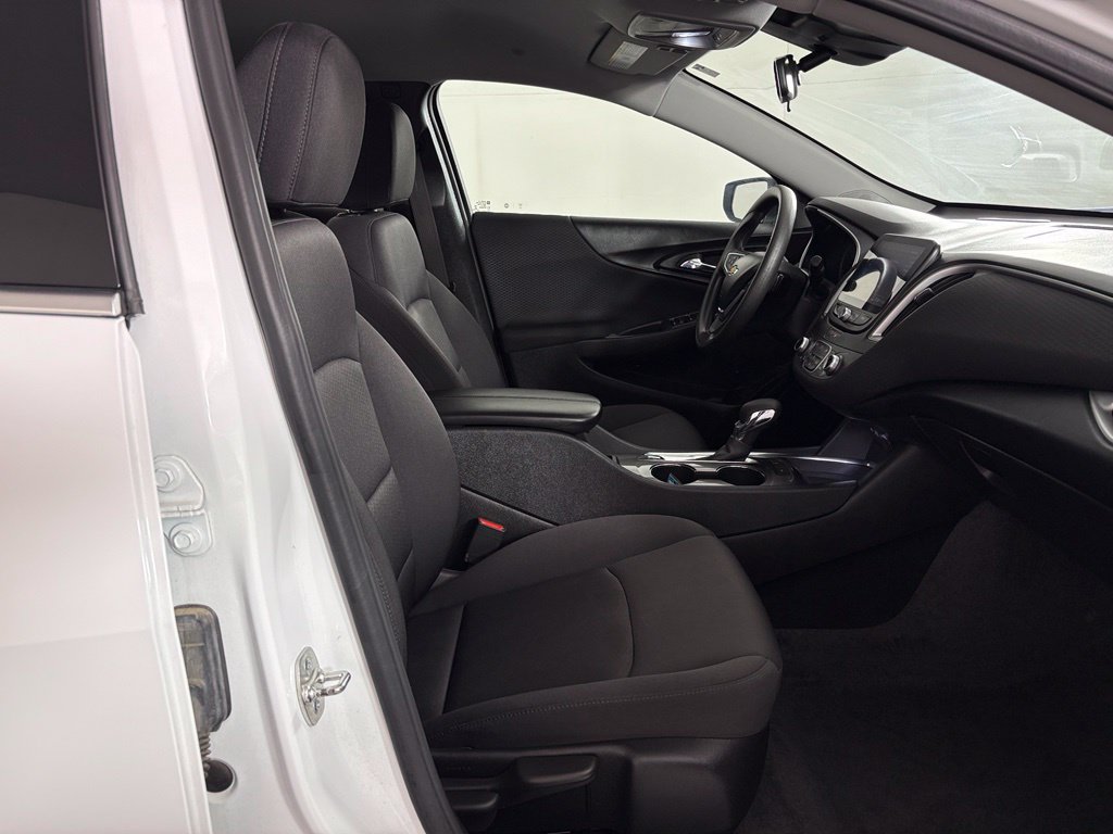 Used 2024 Chevrolet Malibu LT FWD image 41