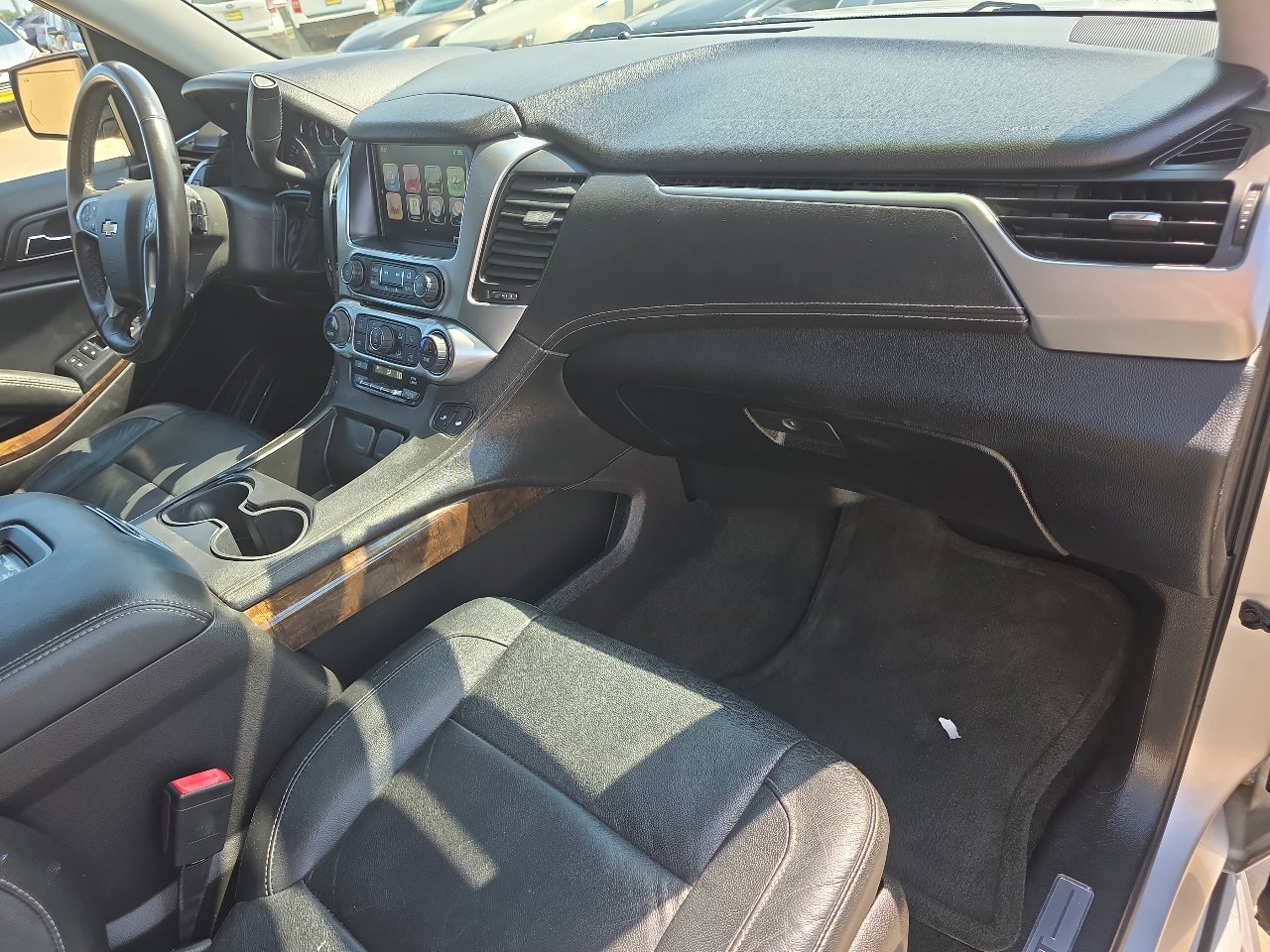 Used 2016 Chevrolet Tahoe LT w/ Luxury Package image 21