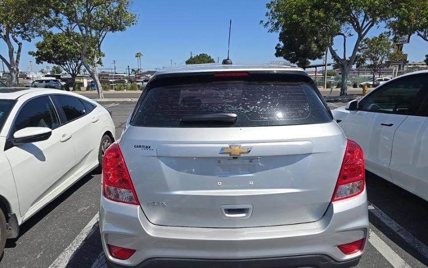 Used 2017 Chevrolet Trax LS w/ LPO, Protection Package FWD image 5