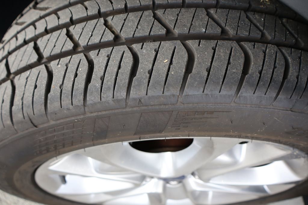 Used 2015 Ford Escape Titanium image 39