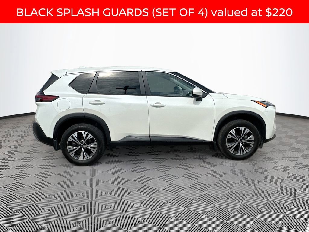 Used 2023 Nissan Rogue SV FWD image 3