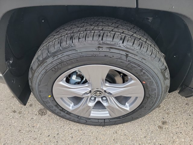 New 2025 Toyota RAV4 LE image 11