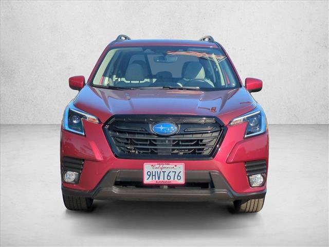 Used 2023 Subaru Forester Premium image 2