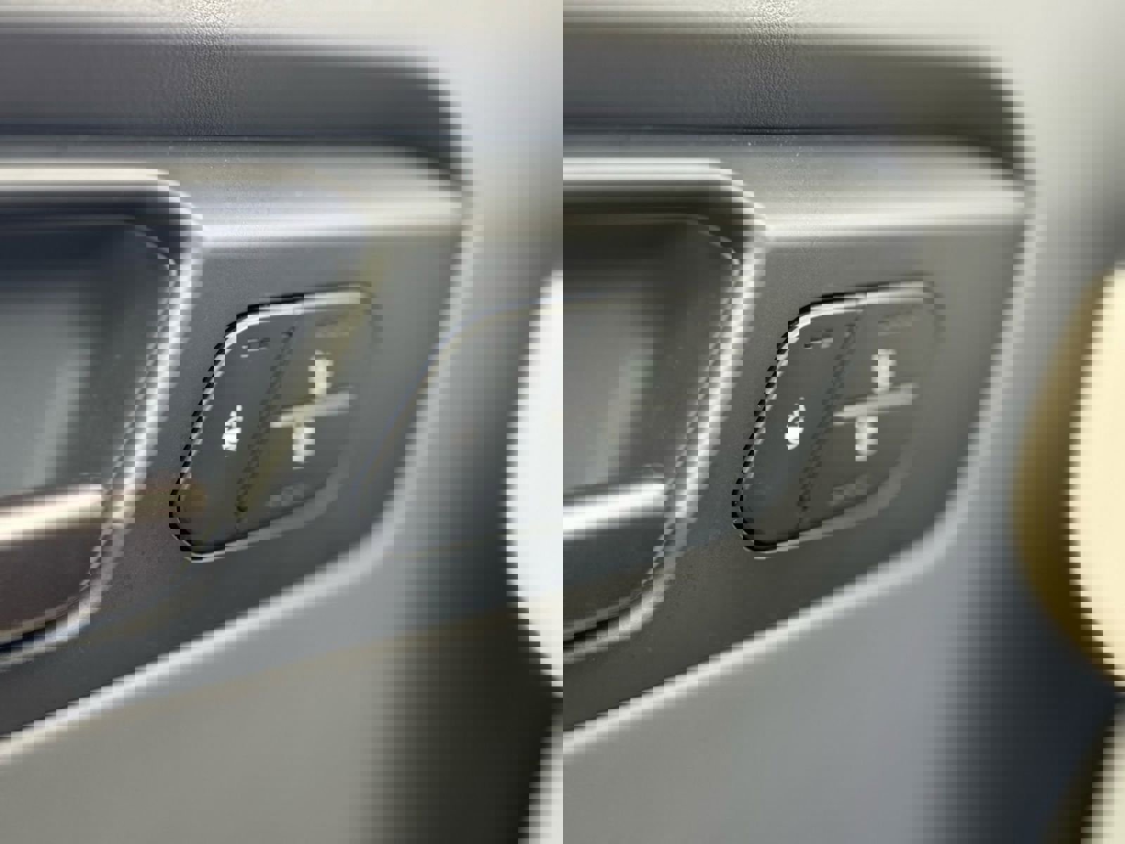 Used 2024 Kia EV9 Wind image 18