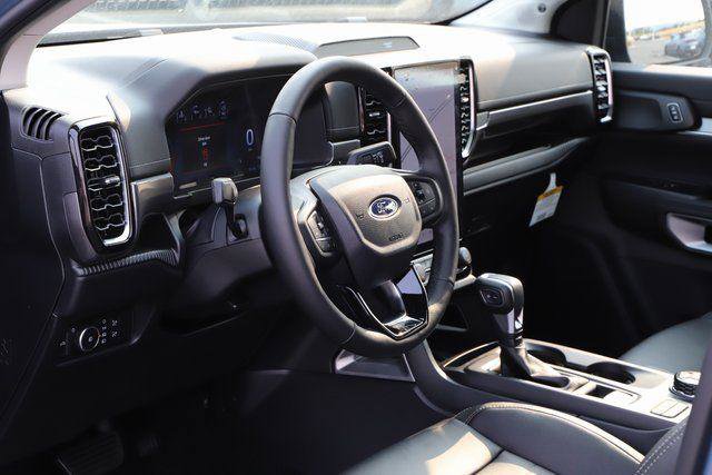 New 2025 Ford Ranger Lariat w/ Advanced Towing Package AWD/4WD image 16