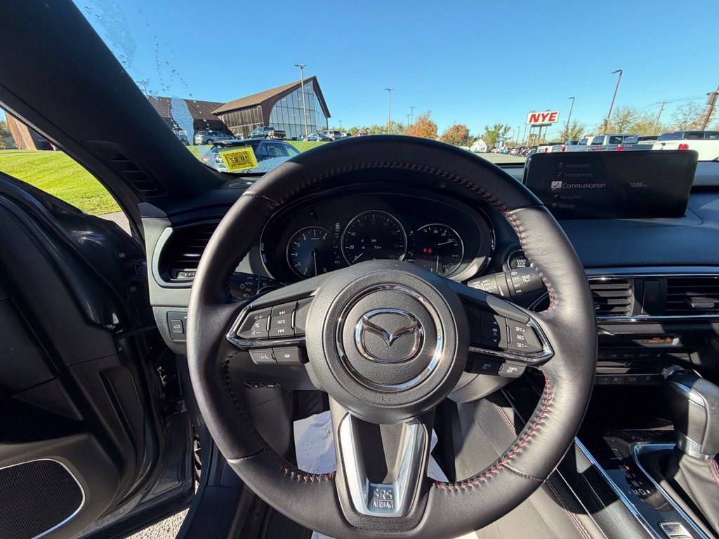 Used 2023 MAZDA CX-9 Carbon Edition AWD/4WD image 26