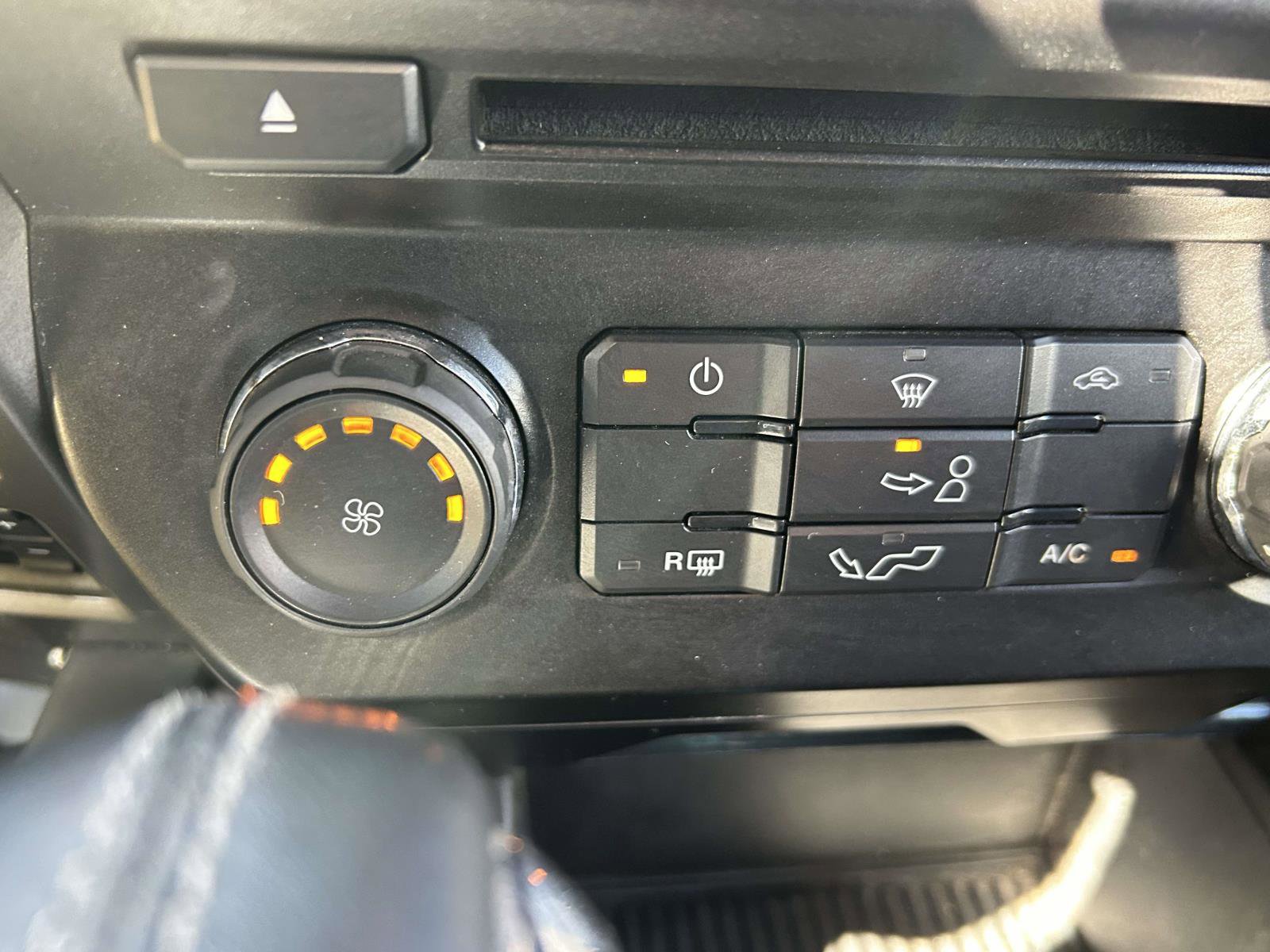 Used 2018 Ford F150 XLT w/ Equipment Group 301A Mid image 25