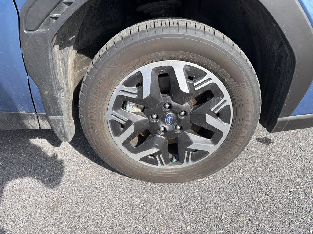 Certified 2025 Subaru Forester Premium w/ Convenience Package #2 image 10