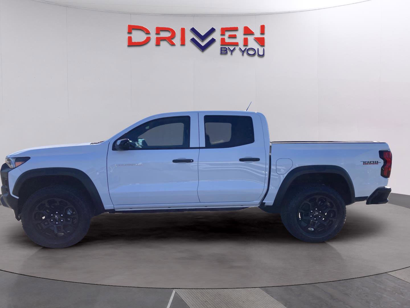 New 2026 Chevrolet Colorado Trail Boss AWD/4WD image 2