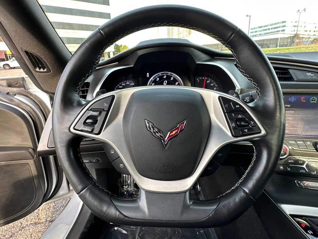 Used 2019 Chevrolet Corvette Stingray Convertible w/ 2LT Preferred Equipment Group image 21