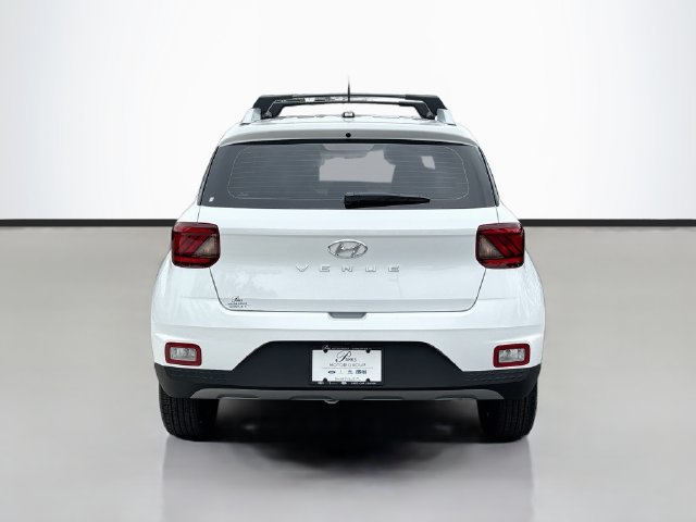New 2026 Hyundai Venue SEL FWD image 6