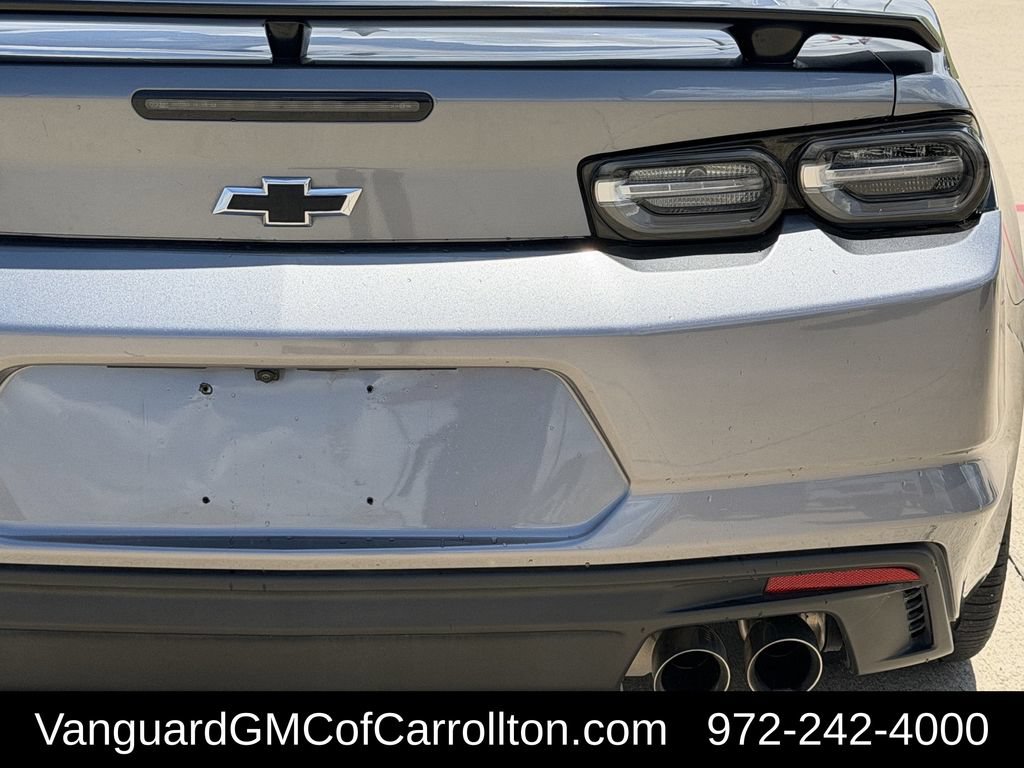 Used 2022 Chevrolet Camaro SS RWD image 9