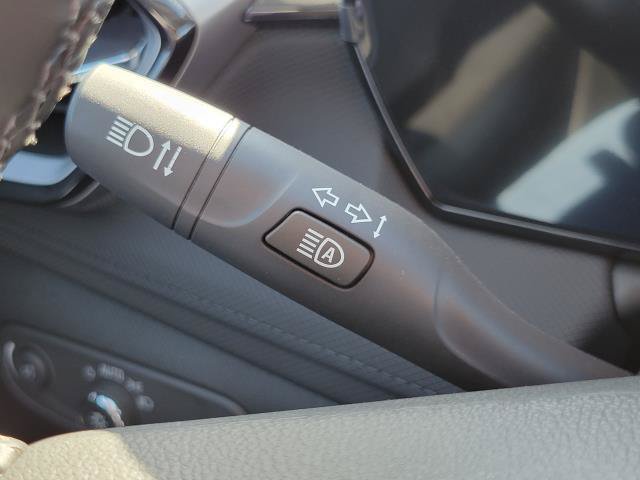 New 2026 Chevrolet TrailBlazer LT w/ LT Cold Weather Package FWD image 15