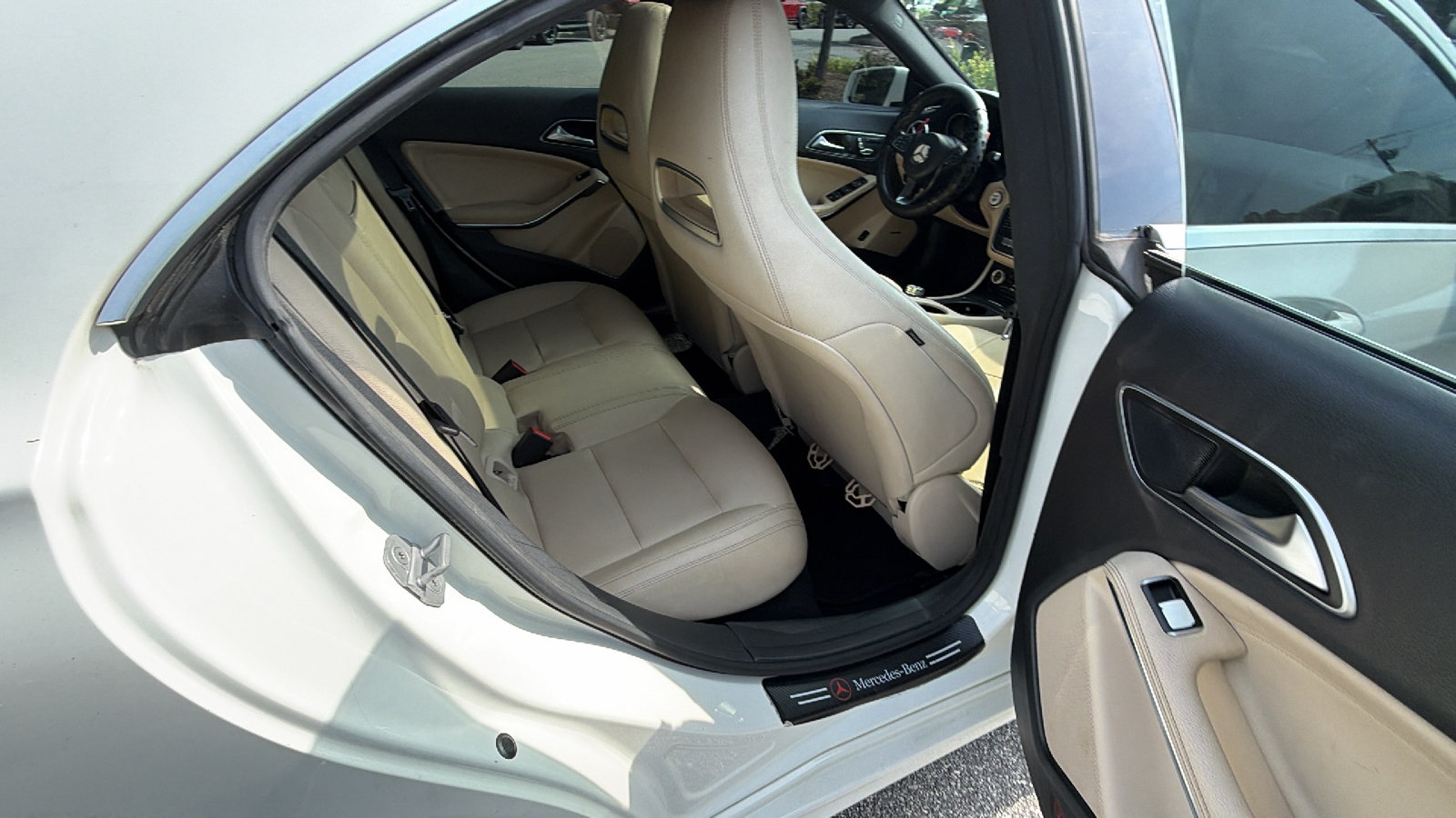 Used 2017 Mercedes-Benz CLA 250 image 22