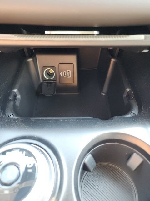 Used 2025 Ford Explorer Active image 26