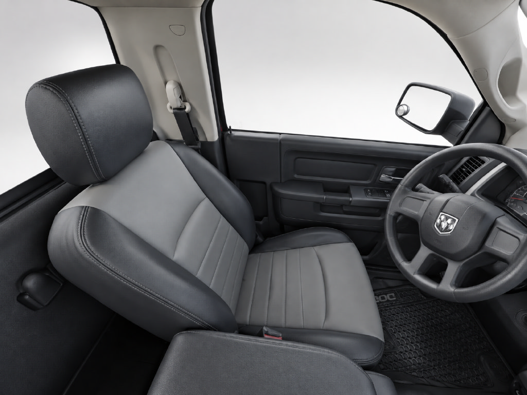 Used 2011 RAM 1500 2WD Regular Cab image 10