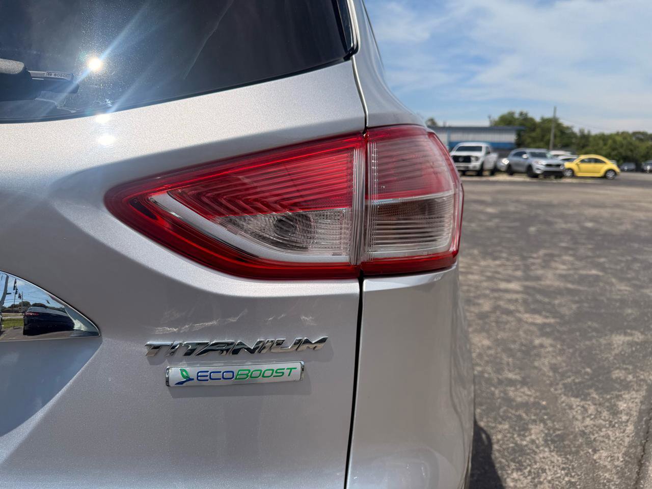 Used 2014 Ford Escape Titanium w/ Equipment Group 401A FWD image 7