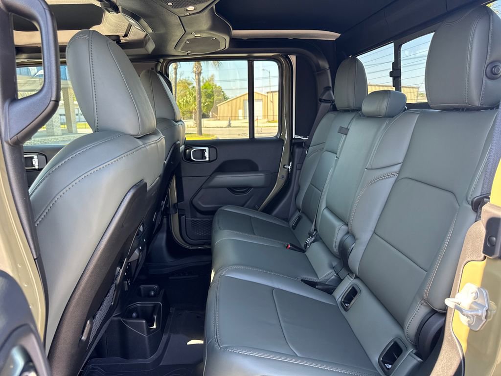 New 2026 Jeep Gladiator Mojave AWD/4WD image 16