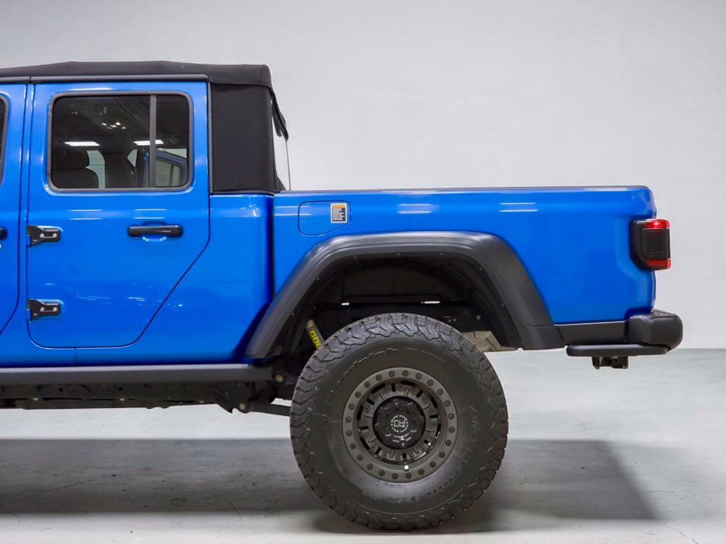 Used 2023 Jeep Gladiator Rubicon w/ LED Lighting Group AWD/4WD image 7