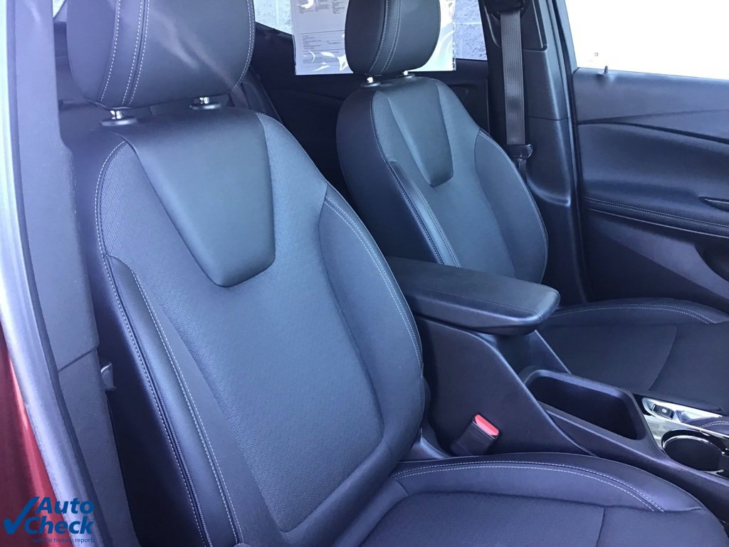 Used 2022 Buick Encore GX Select image 24