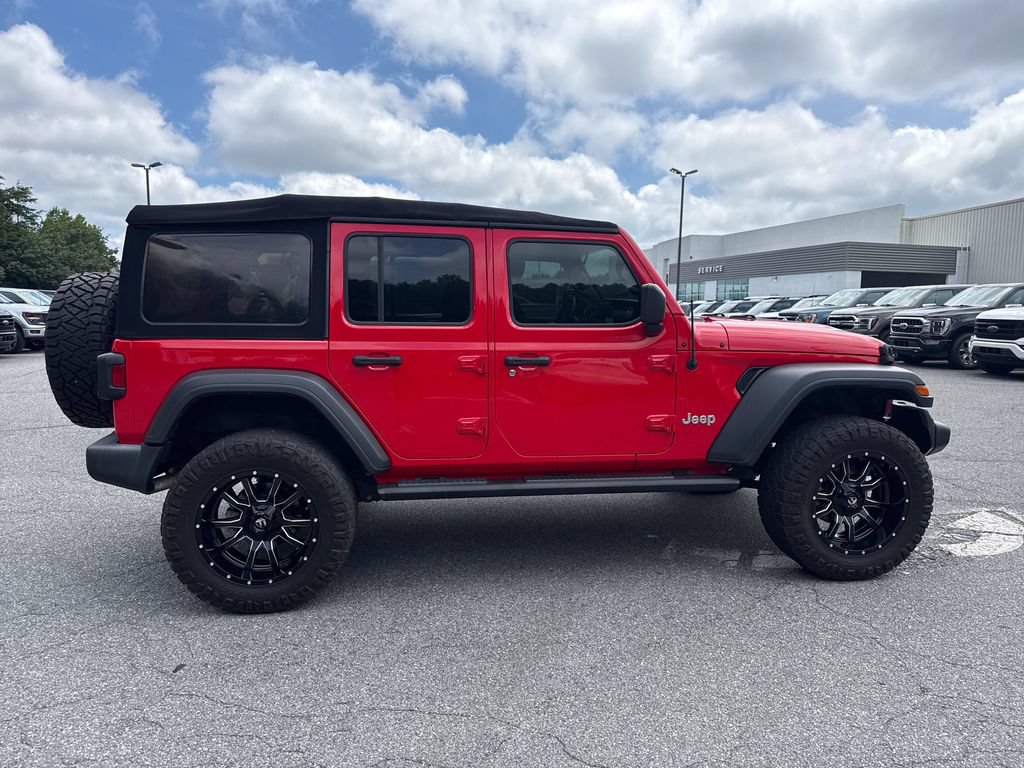 Used 2018 Jeep Wrangler Unlimited Sport S AWD/4WD image 8