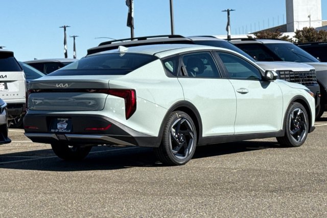 New 2026 Kia K4 EX FWD image 5