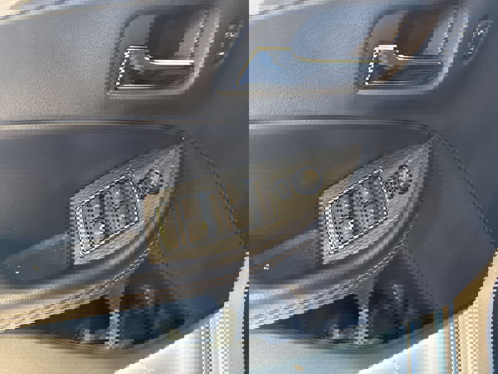 Used 2016 Chevrolet Impala LT image 18