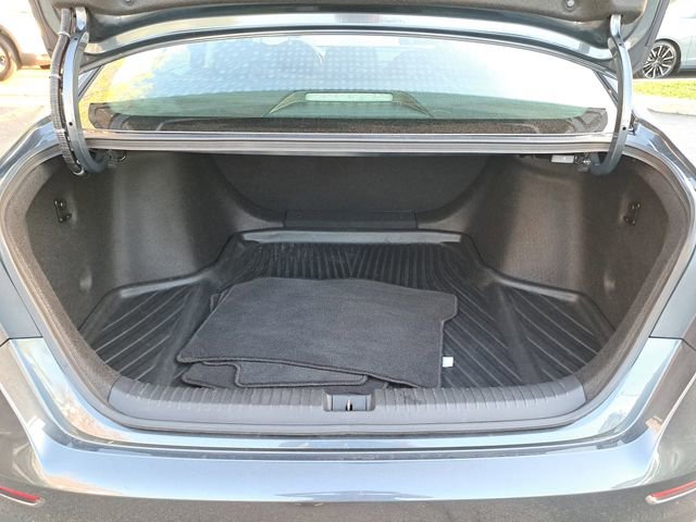 Used 2023 Honda Accord LX image 9