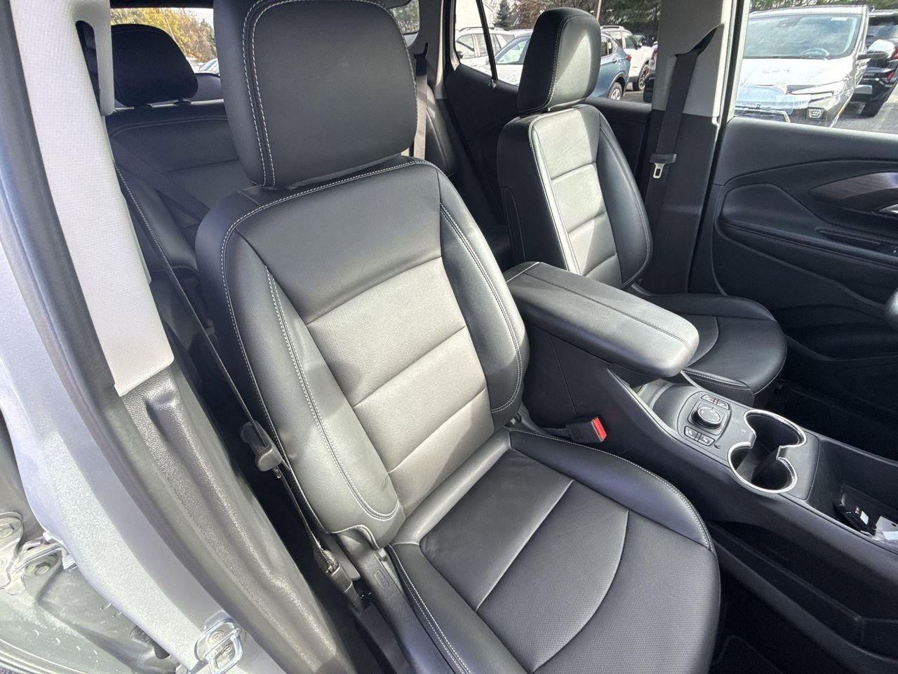 Certified 2022 GMC Terrain SLT image 32