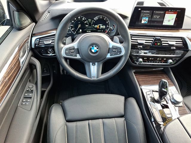 Used 2018 BMW 540i xDrive 540i xDrive w/ M Sport Package image 11