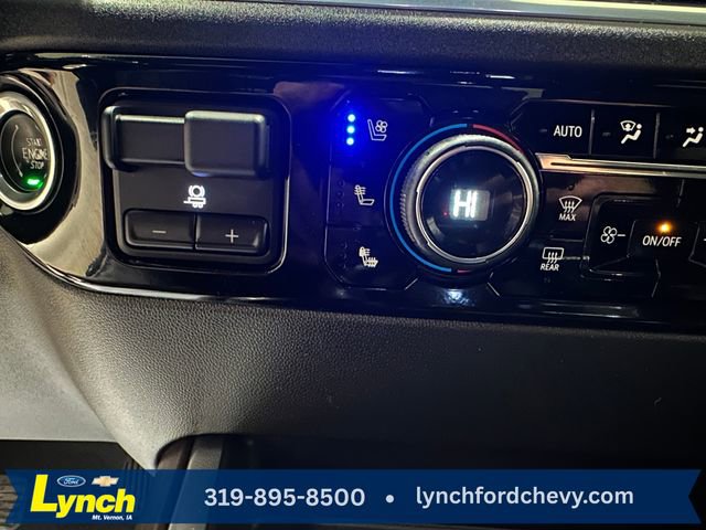 Used 2023 Chevrolet Silverado 1500 High Country w/ Z71 Off-Road Package image 15