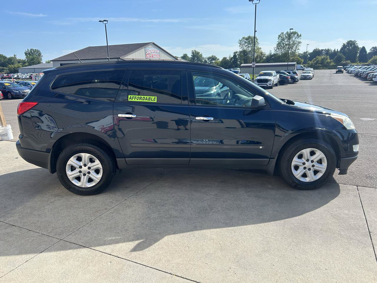 Used 2009 Chevrolet Traverse LS FWD image 4