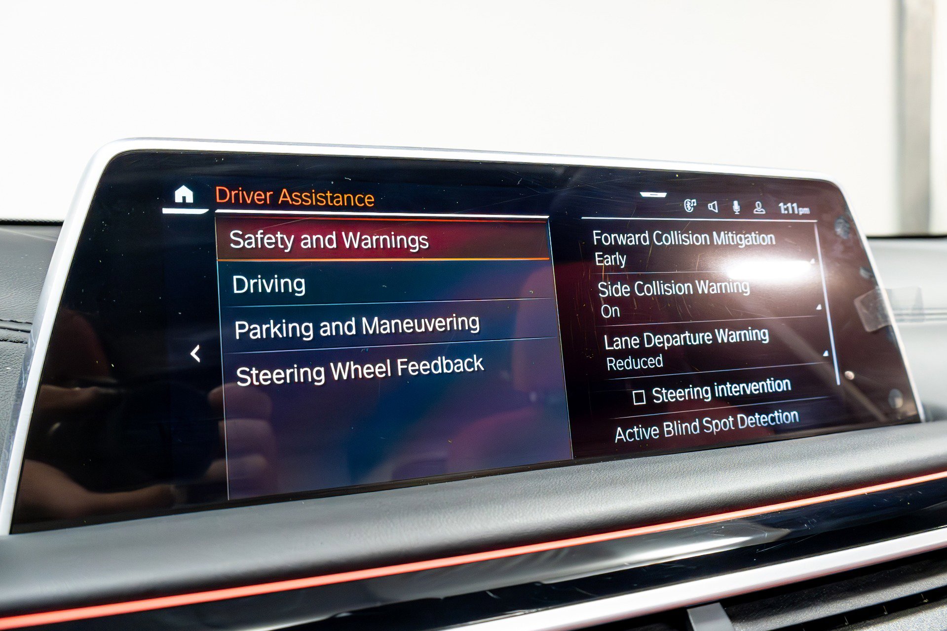 Used 2022 BMW M760i xDrive image 82