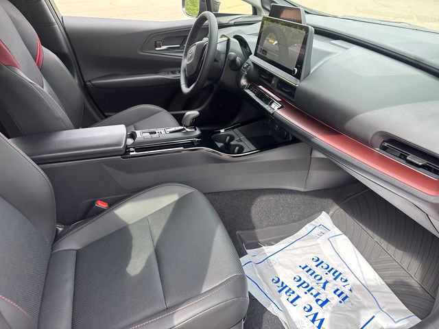 New 2025 Toyota Prius Plug-In Hybrid image 18