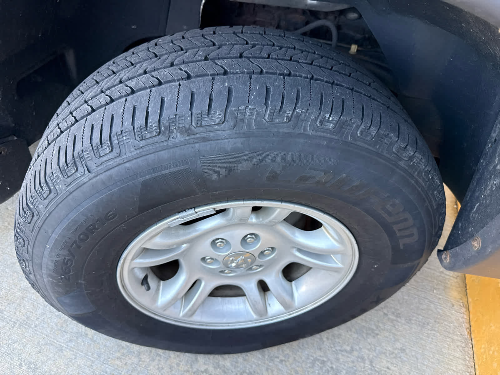 Used 2003 Dodge Durango Sport AWD/4WD image 4