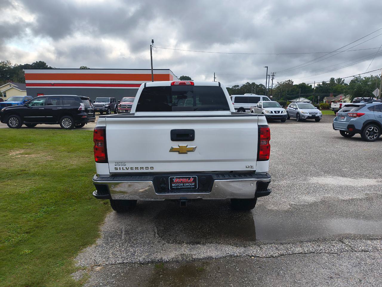 Used 2015 Chevrolet Silverado 1500 LT w/ All Star Edition AWD/4WD image 8