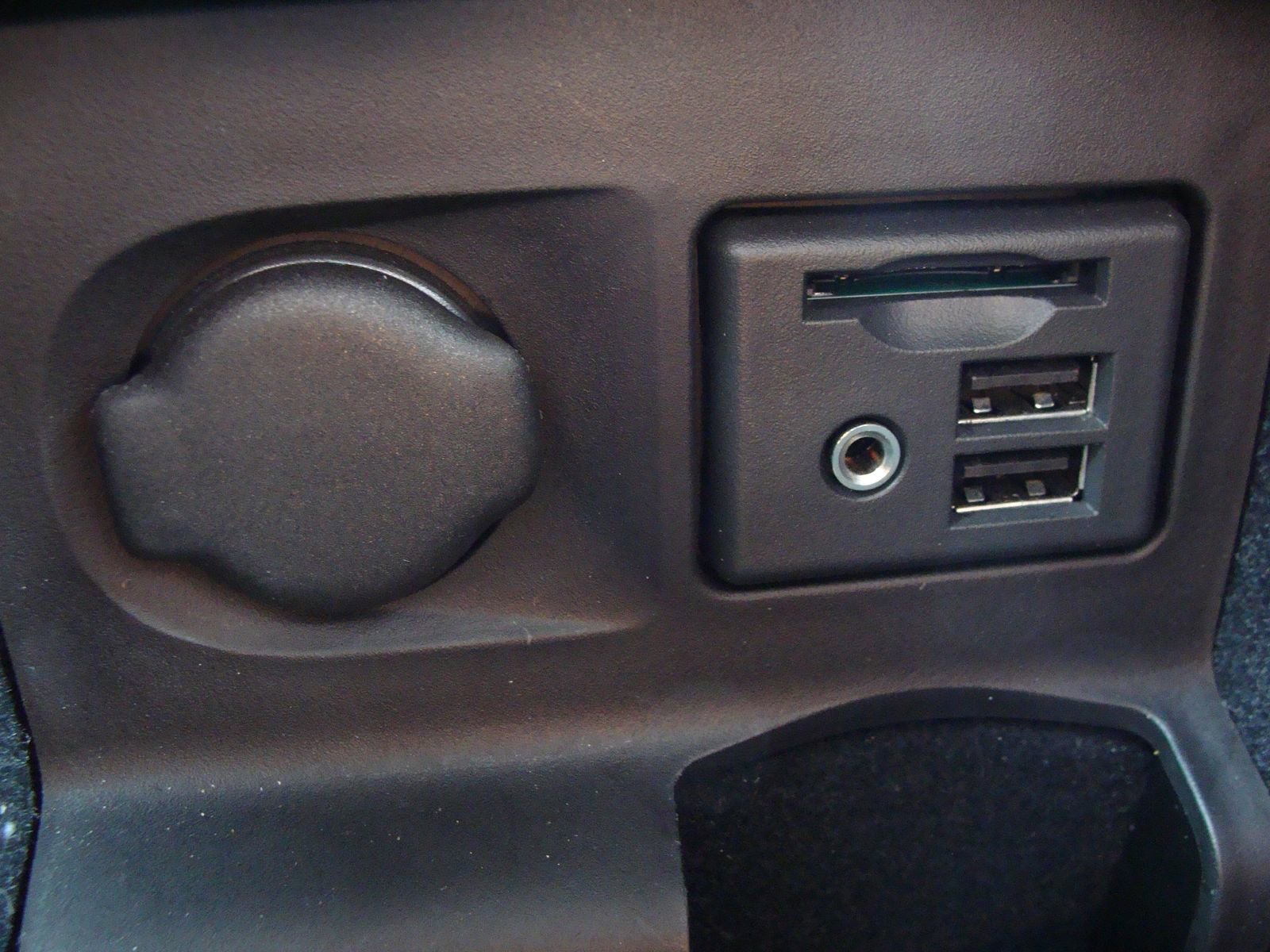 Used 2014 Cadillac XTS Premium image 24