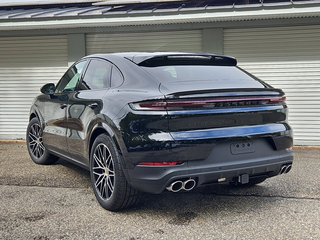 New 2026 Porsche Cayenne S AWD/4WD image 3