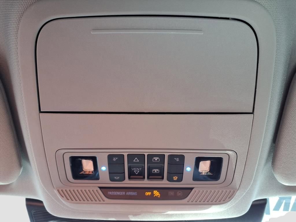 Used 2023 Ford Explorer XLT w/ Equipment Group 202A image 27