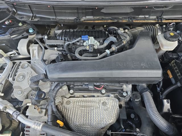 Used 2018 Nissan Rogue S image 20