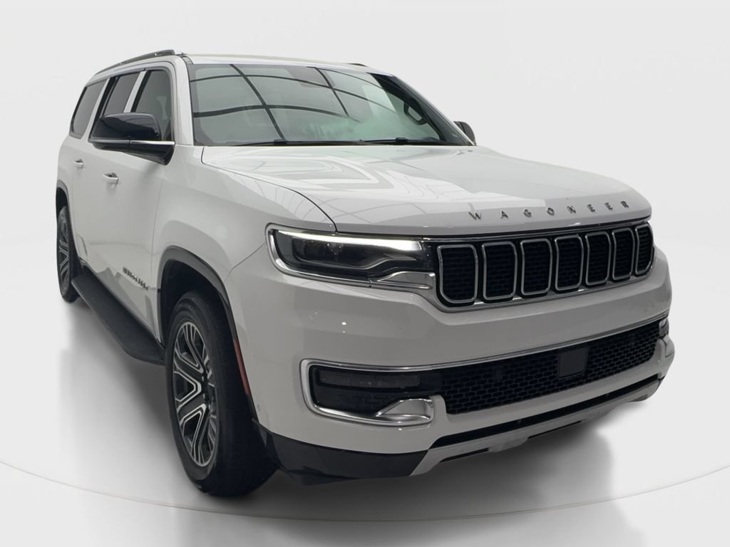 Used 2024 Jeep Wagoneer L Series II RWD image 3
