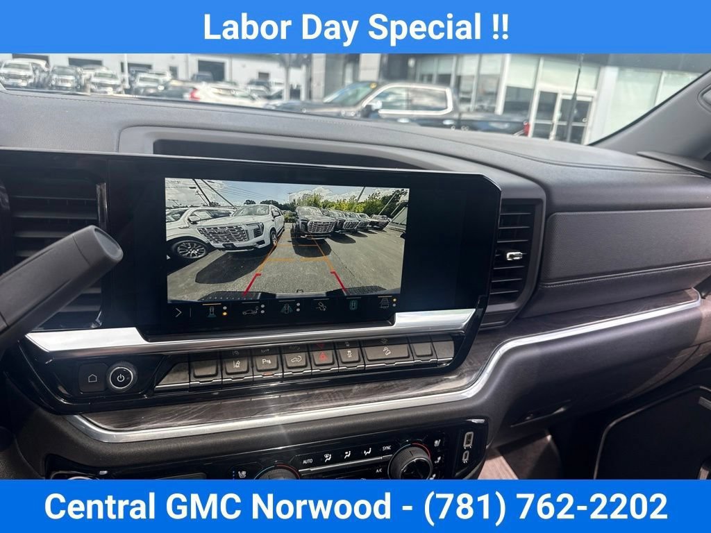 Used 2024 Chevrolet Silverado 2500 LTZ w/ LTZ Premium Package AWD/4WD image 17