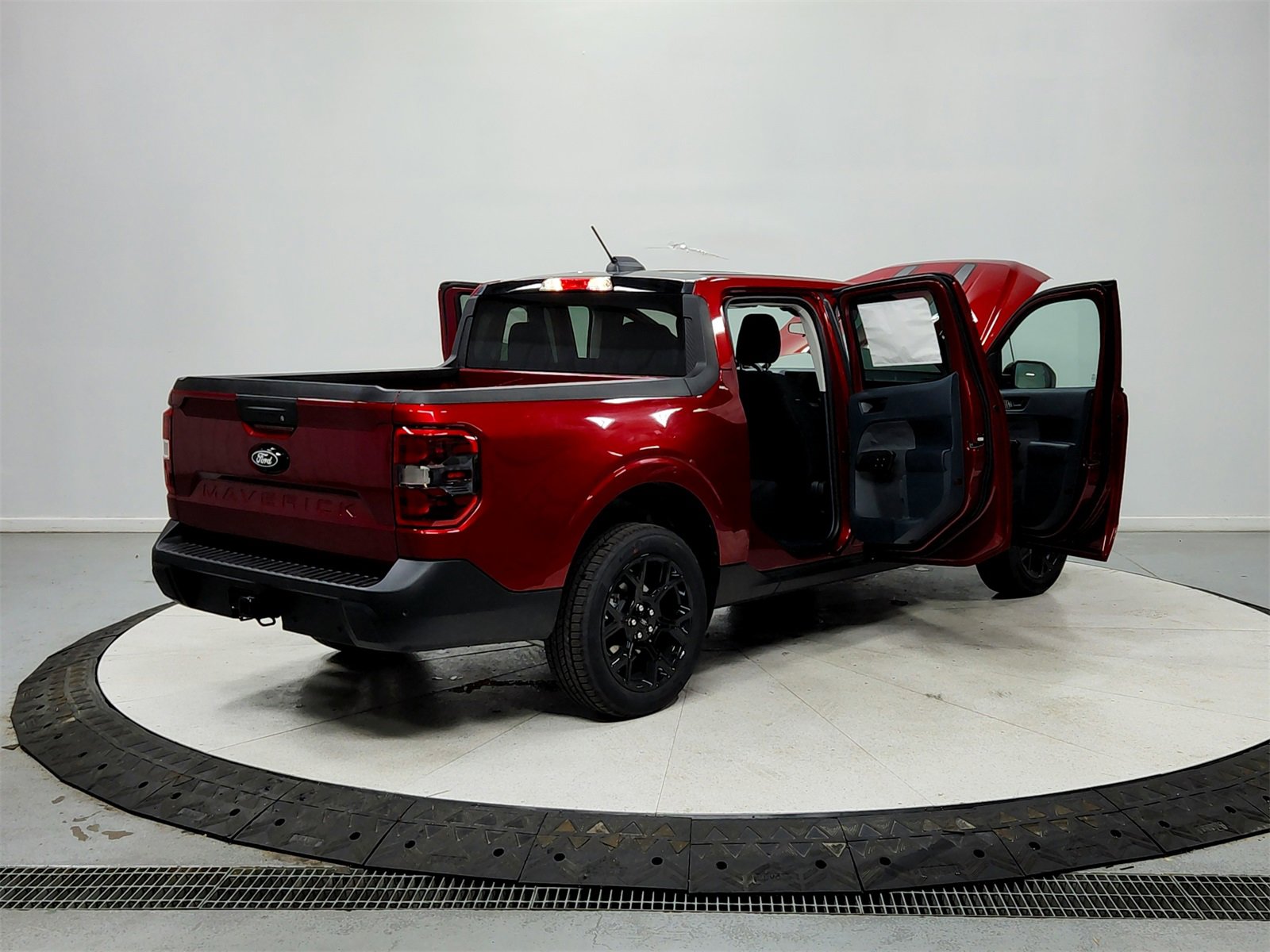 New 2025 Ford Maverick XLT w/ XLT Luxury Package image 15
